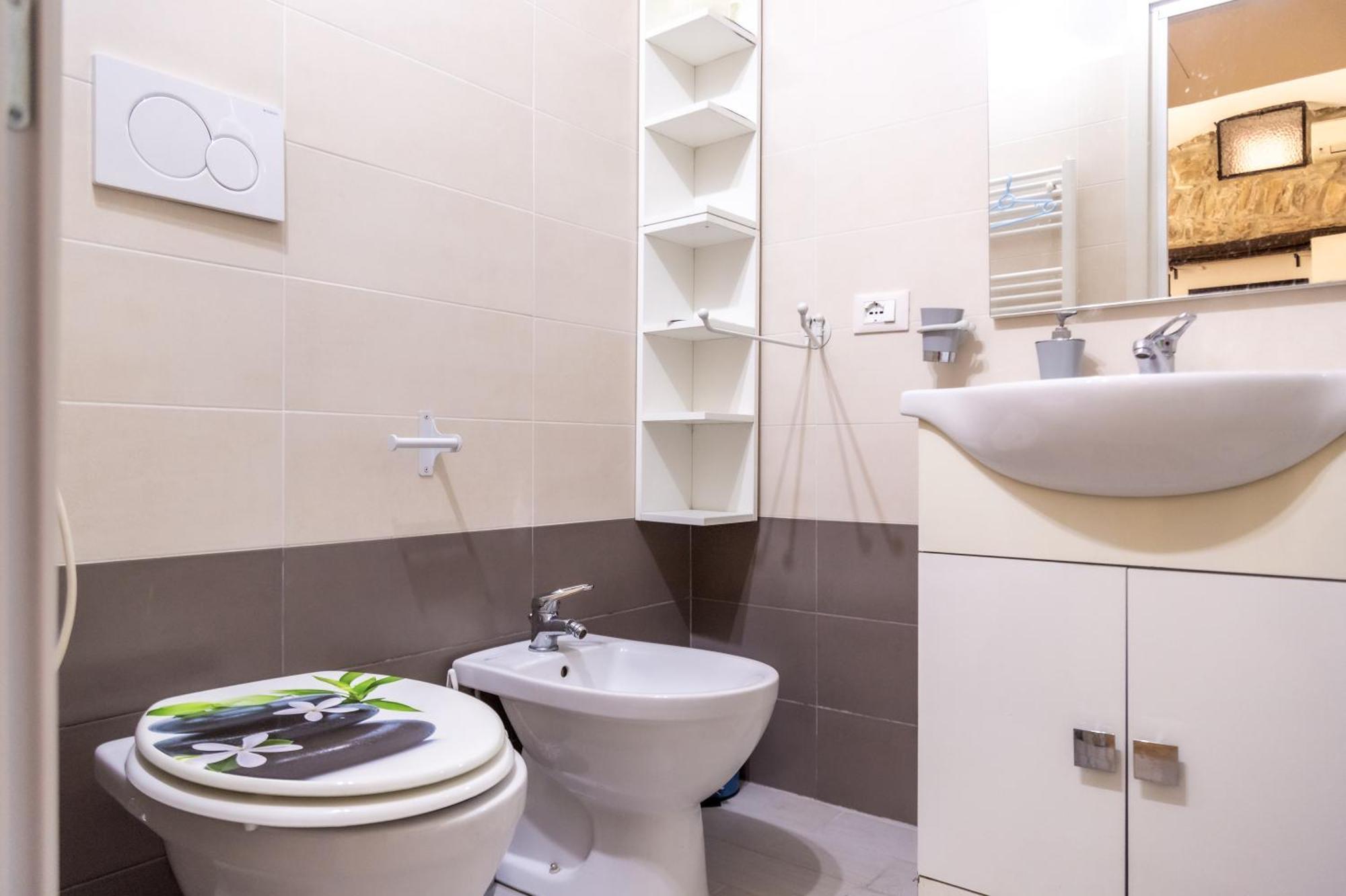 216b - Monolocale Lapigna Sanremo, Centro Storico Appartement *