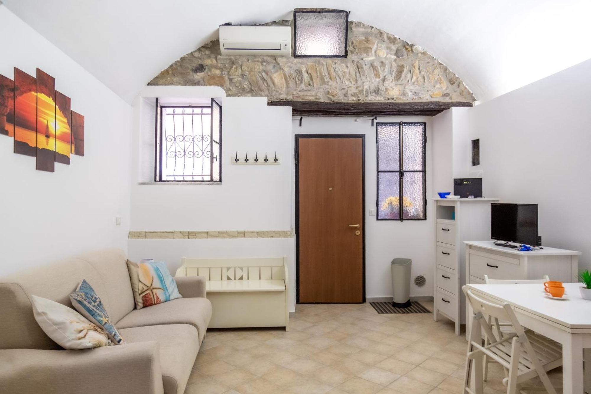 216b - Monolocale Lapigna Sanremo, Centro Storico San Remo